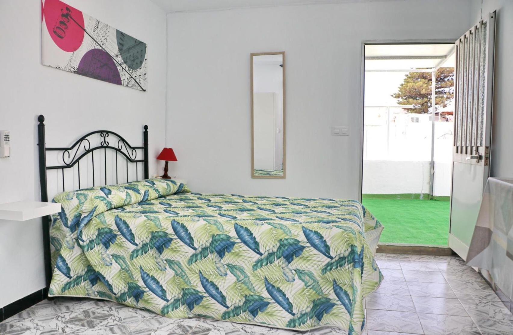 Habitación Velarde Conil De La Frontera Exterior foto